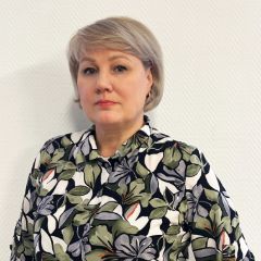 Никулина Елена